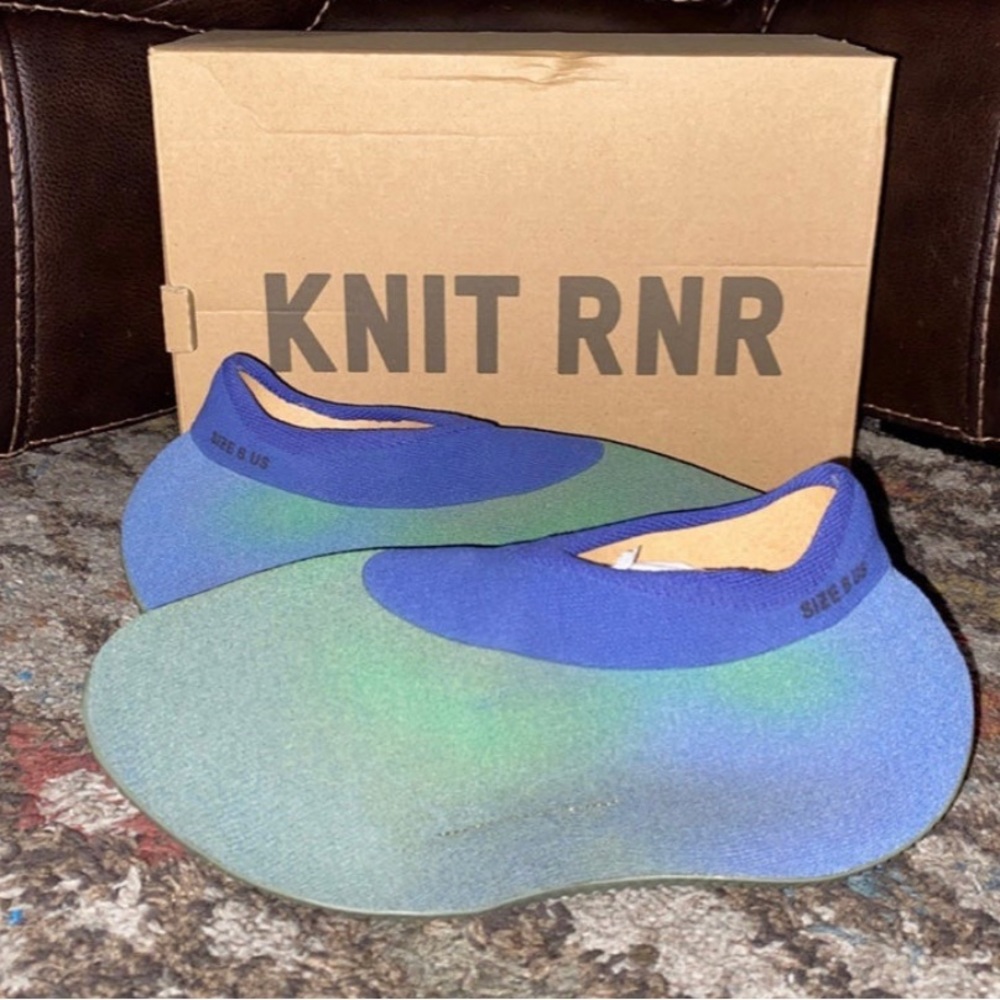 Yeezy Knit Runner